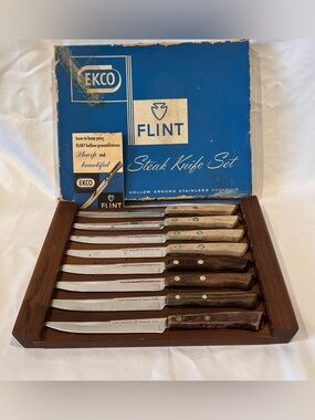 Vintage EKCO Flint Steak Knife Set Walnut Tray USA
